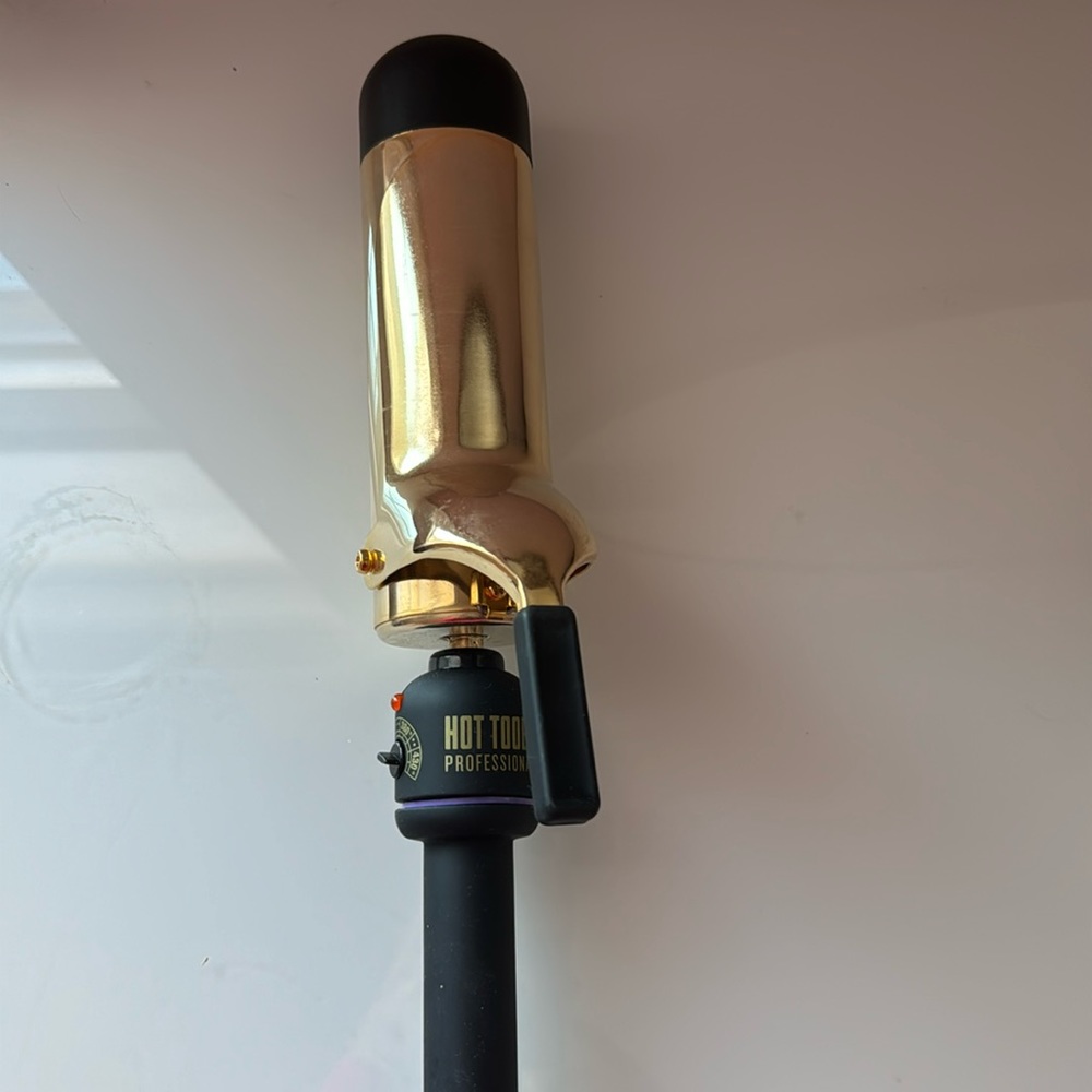 2 inch hot tools curling iron